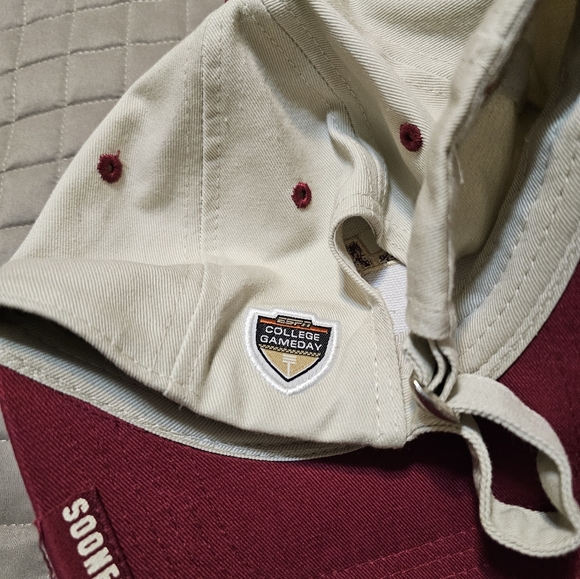 Oklahoma Sooners Baseball Cap - Picture 3 of 4